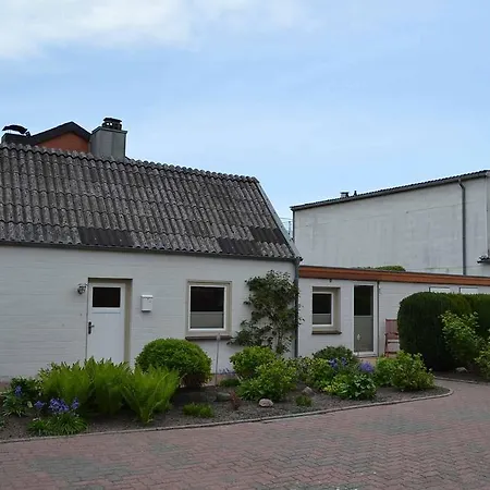Dom wakacyjny Ferienhaus-am-strand-haus-2